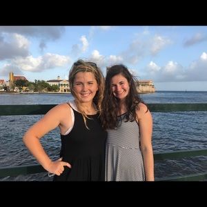 Meet your Posher, Emmy